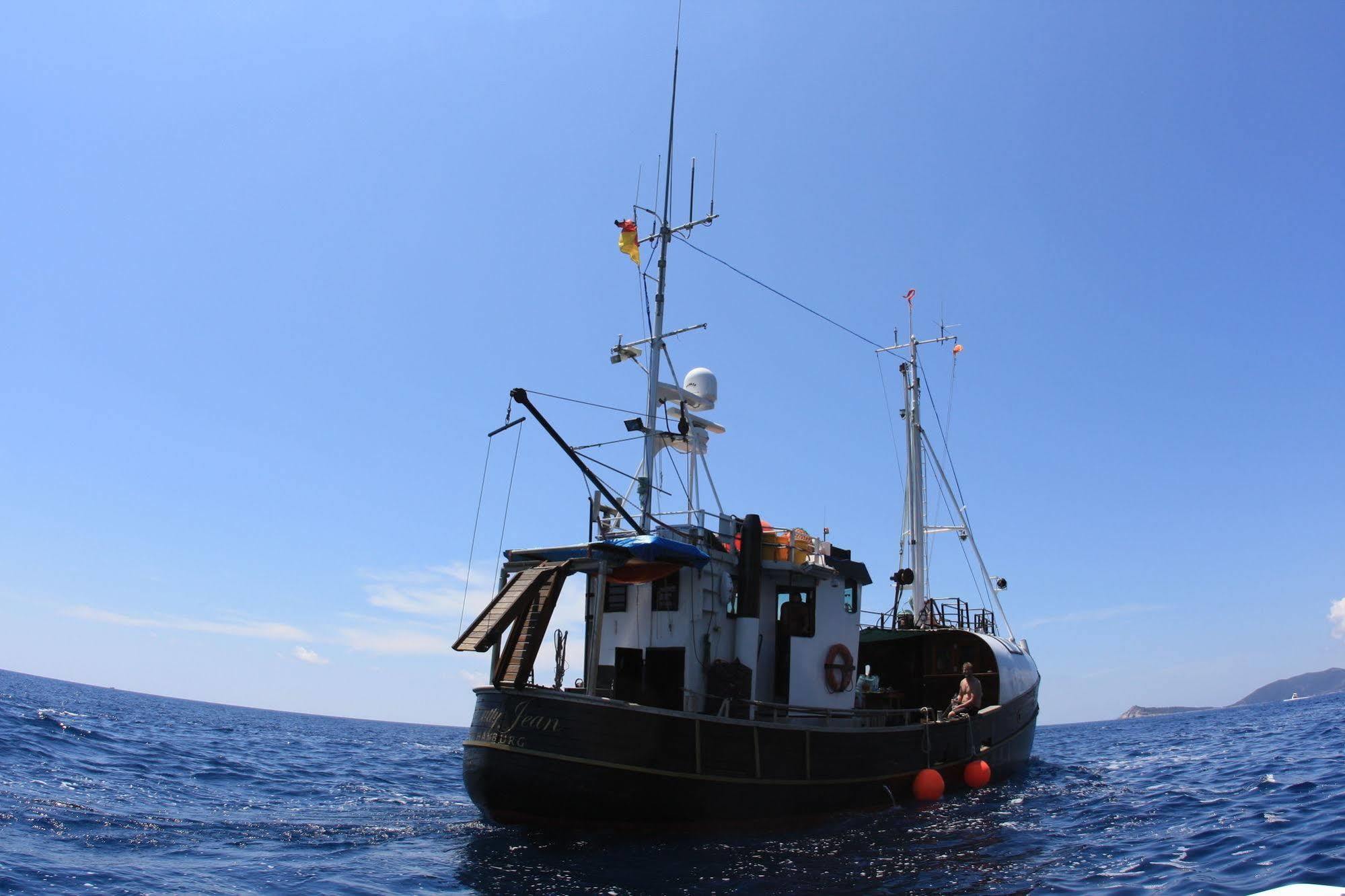 Hotel Boat Ms Cutty Jean Sliema Exterior foto